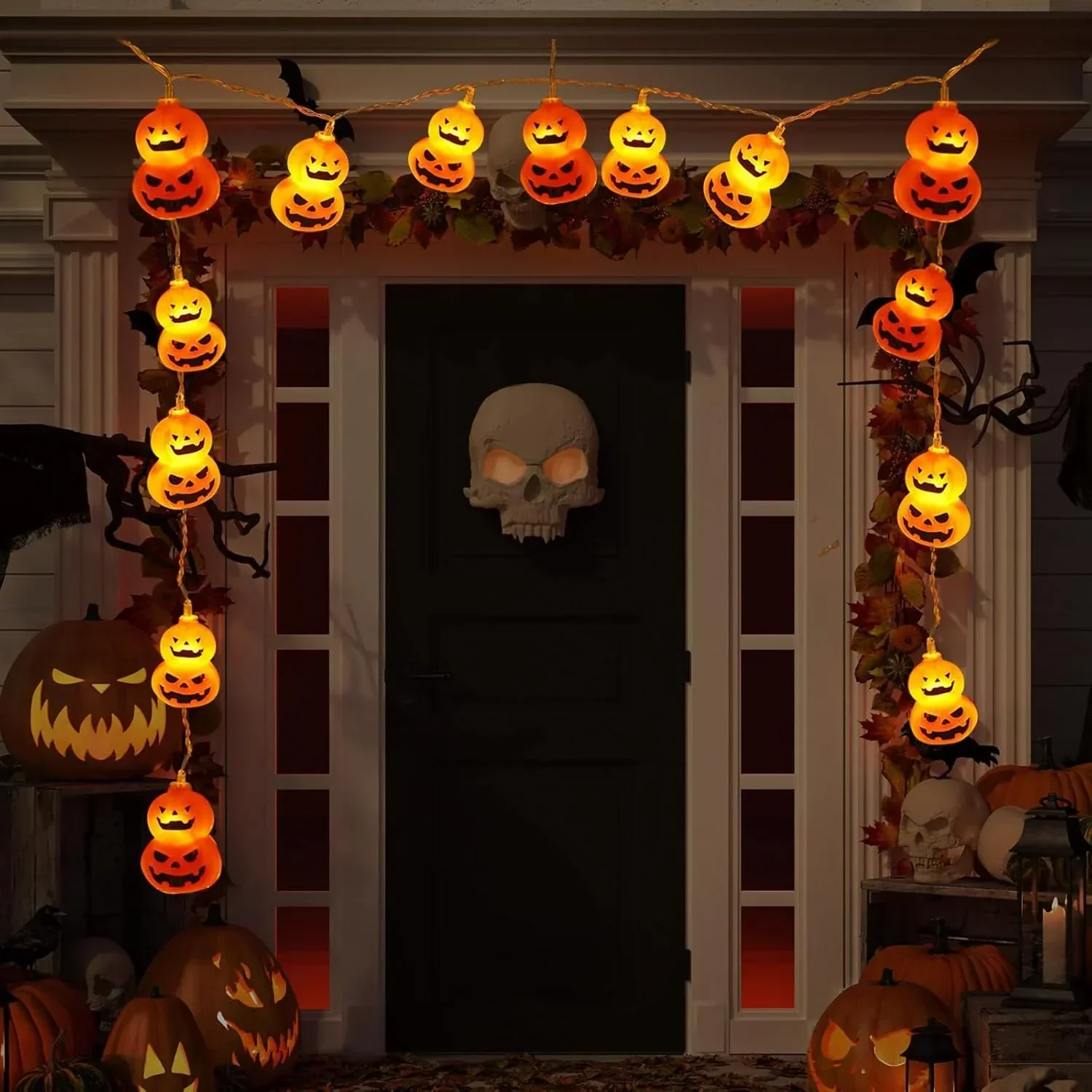 Halloween Led String Lights Orange - ジャック・オ・ランタン型のストリングライト。電池式で、オレンジ色のLEDライトが光るお化けの顔のデザイン。屋内での暖炉パーティー、ホリデーシーズン、家庭の装飾に最適。