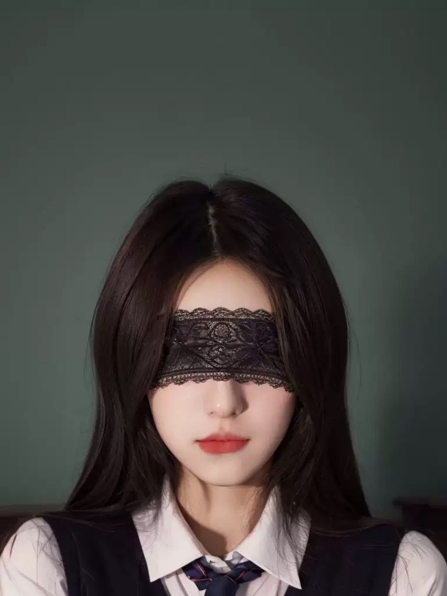 セクシーなレースアイマスク ブラックフローラル目隠し 女性男 - Halloween Party Supplies のレビューと価格