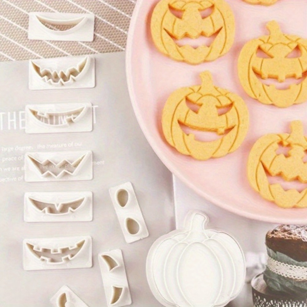 13個入りハロウィンゴーストパンプキンクッキーカッターセット - Pumpkin Lantern Halloween のレビューと価格